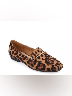Journee Wrenn Loafer Leopard Print Gold accent